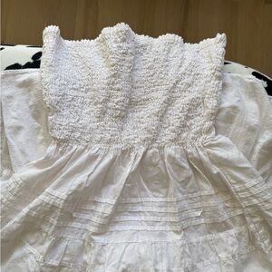 Elegant White Casual Dress